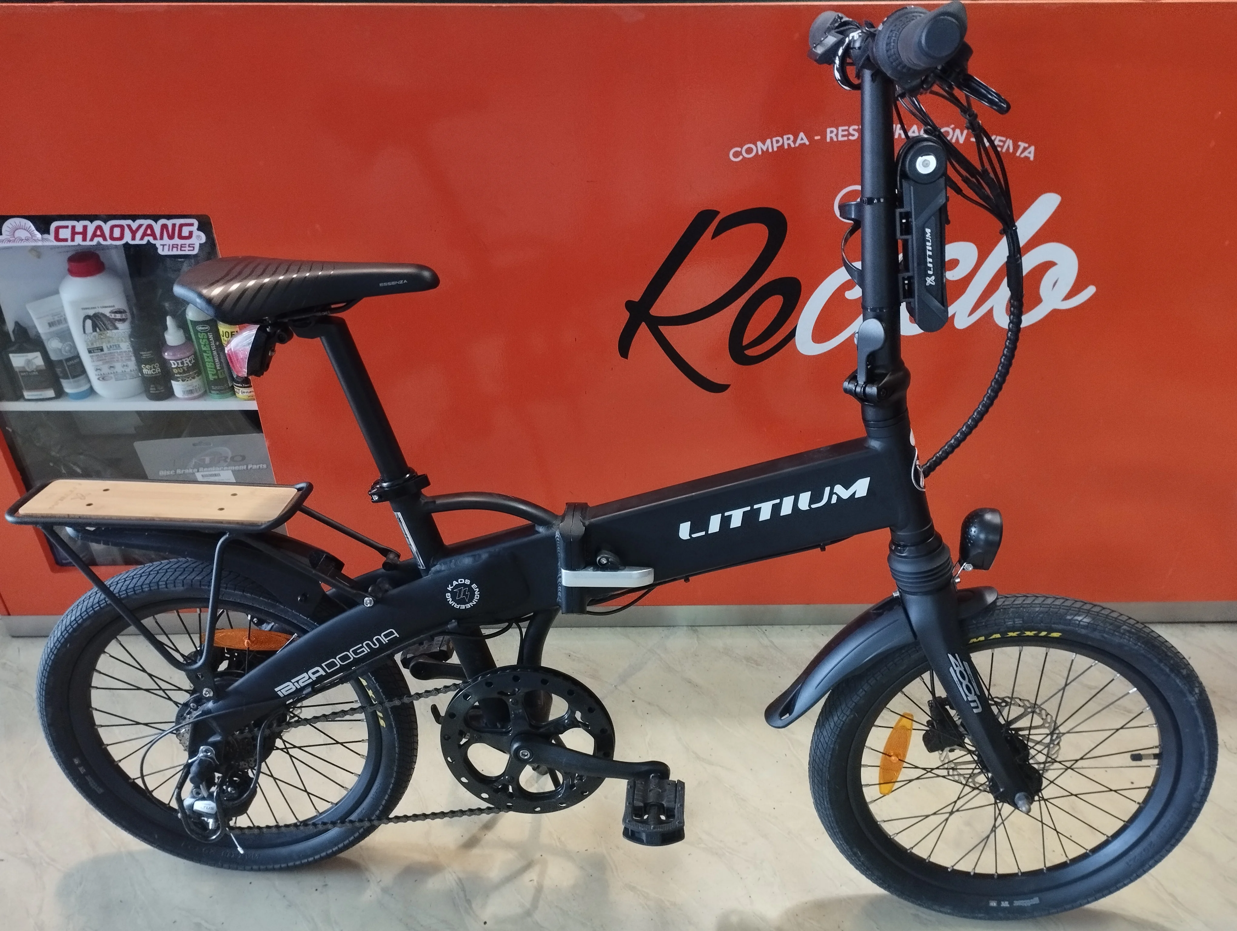 Foto 1 de LITHIUM IBIZA DOGMA 20"