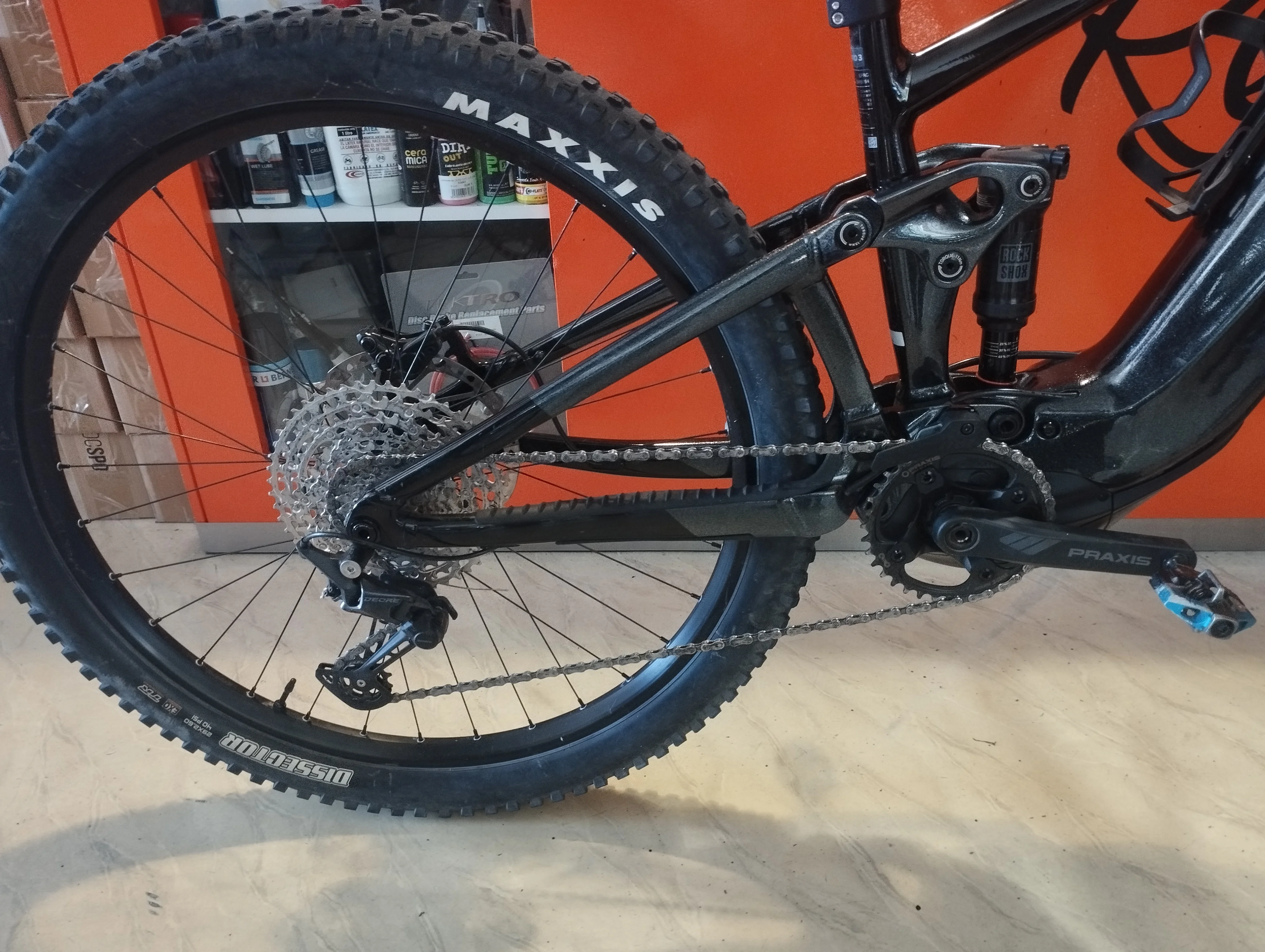 Foto 2 de GIANT TRANCE E Pro3 29er T-SM